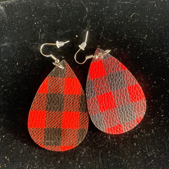 Jewelry - 5/$30 Buffalo Plaid Earrings
